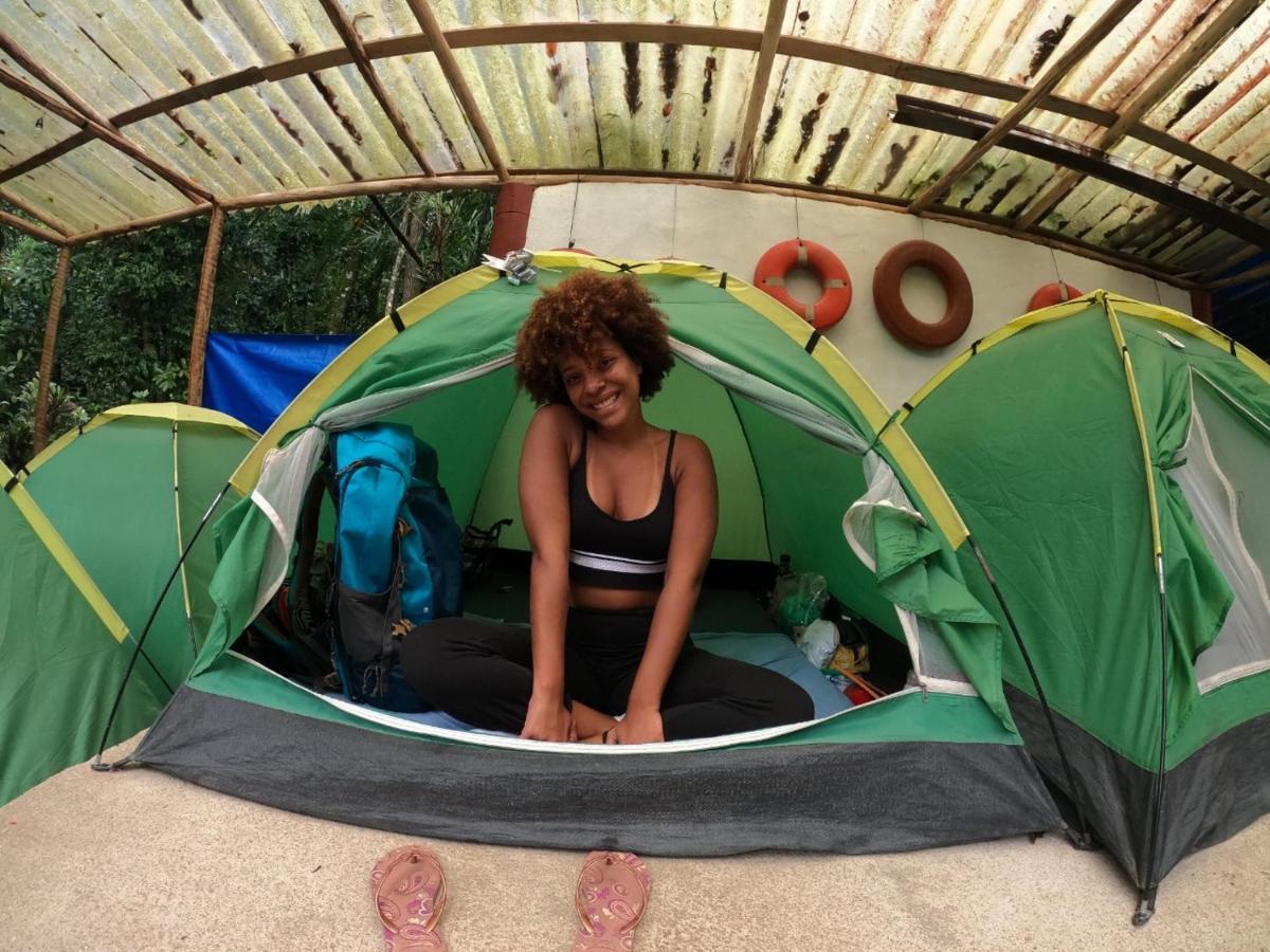 Ready Camp E Suítes Da Cachoeira Campo de lujo